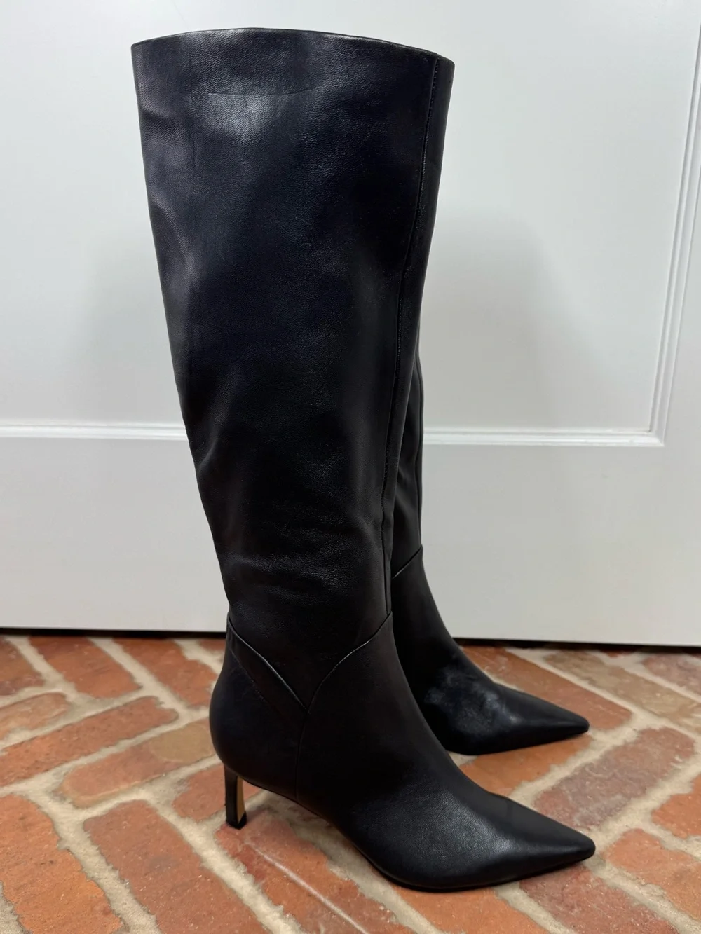 Marc Fisher Sabrina Leather Black Pointy Toe Low Stiletto Heeled Boots size 7
